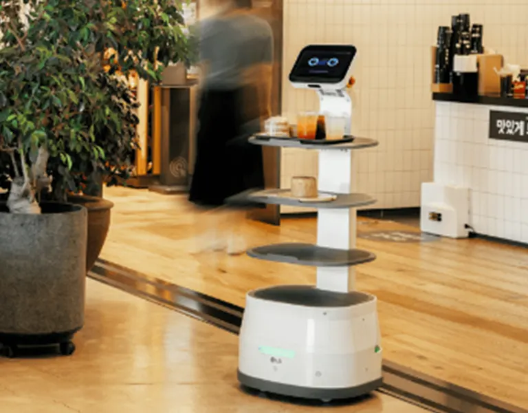 LG CLOi 서빙봇 다재다능한 배송 스킬 2